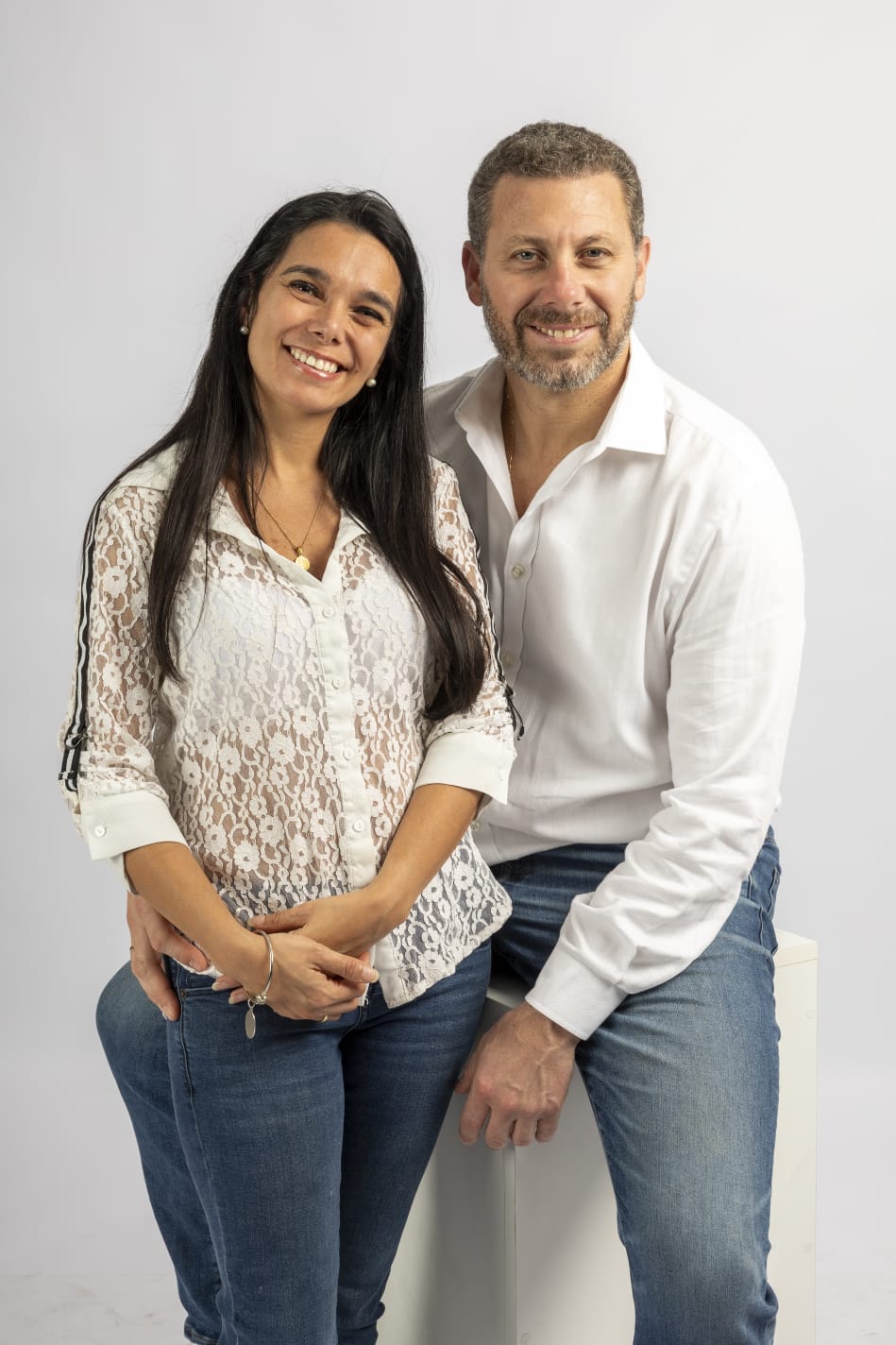 Alberto Tejada Conroy junto a su esposa Vanessa